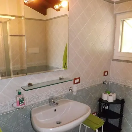 Rose Apartment Varenna